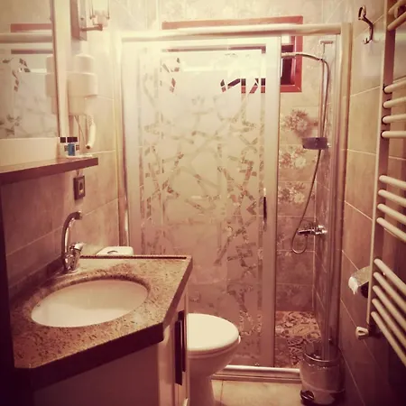 Kayibeyi & Restaurant מלון 5*