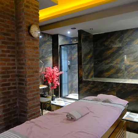 Kayibeyi & Restaurant 5*