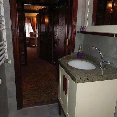 Kayibeyi & Restaurant בורסה